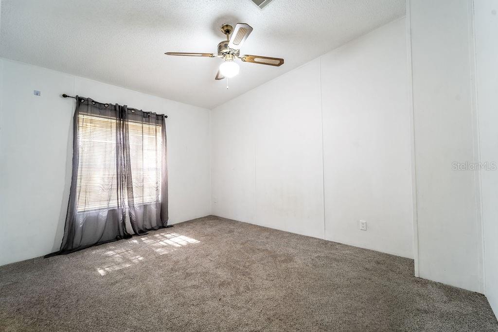 Image 13 of 21 For 107 Golf Course Lane