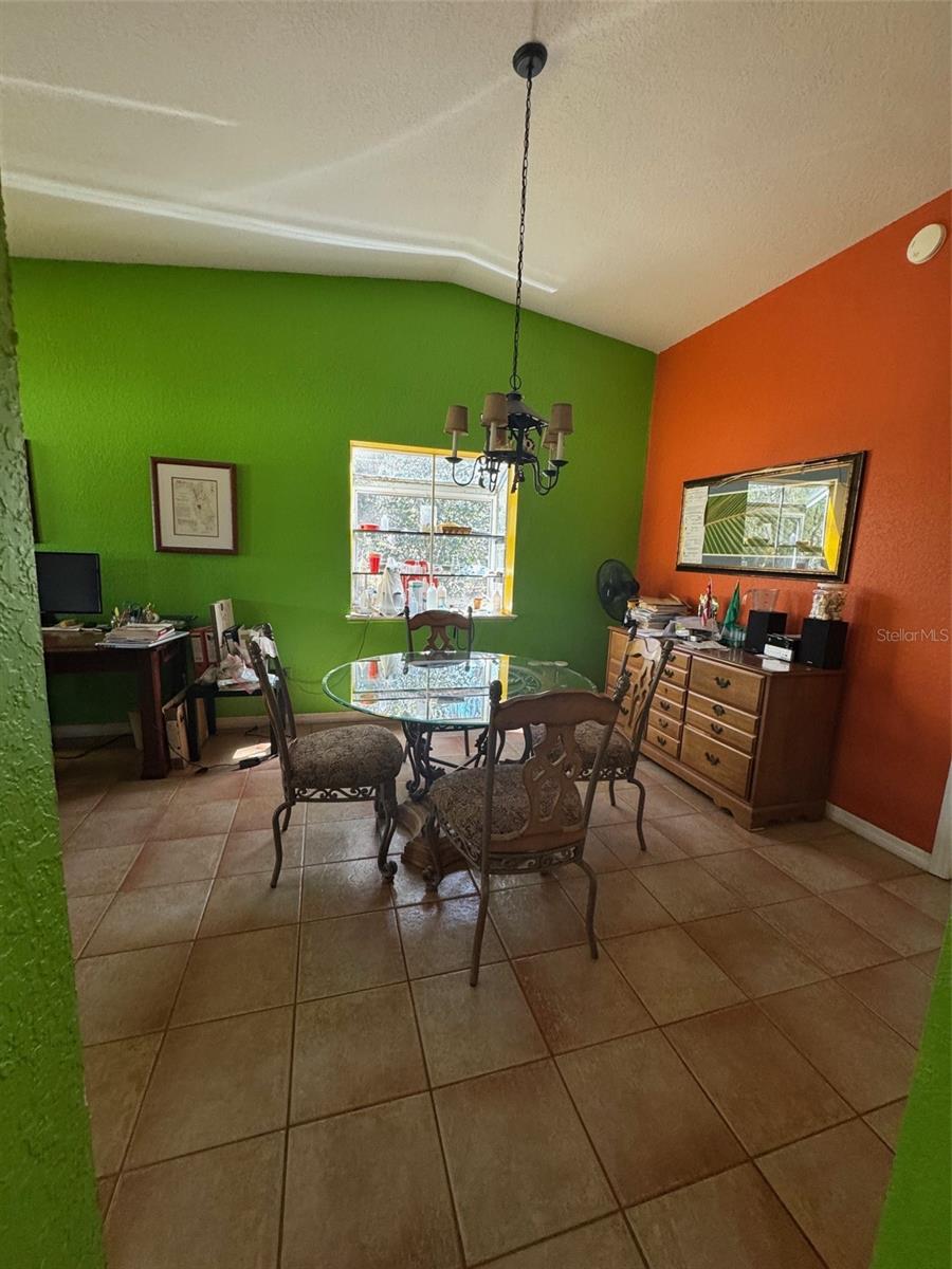 Image 25 of 41 For 1065 Massachusetts Avenue