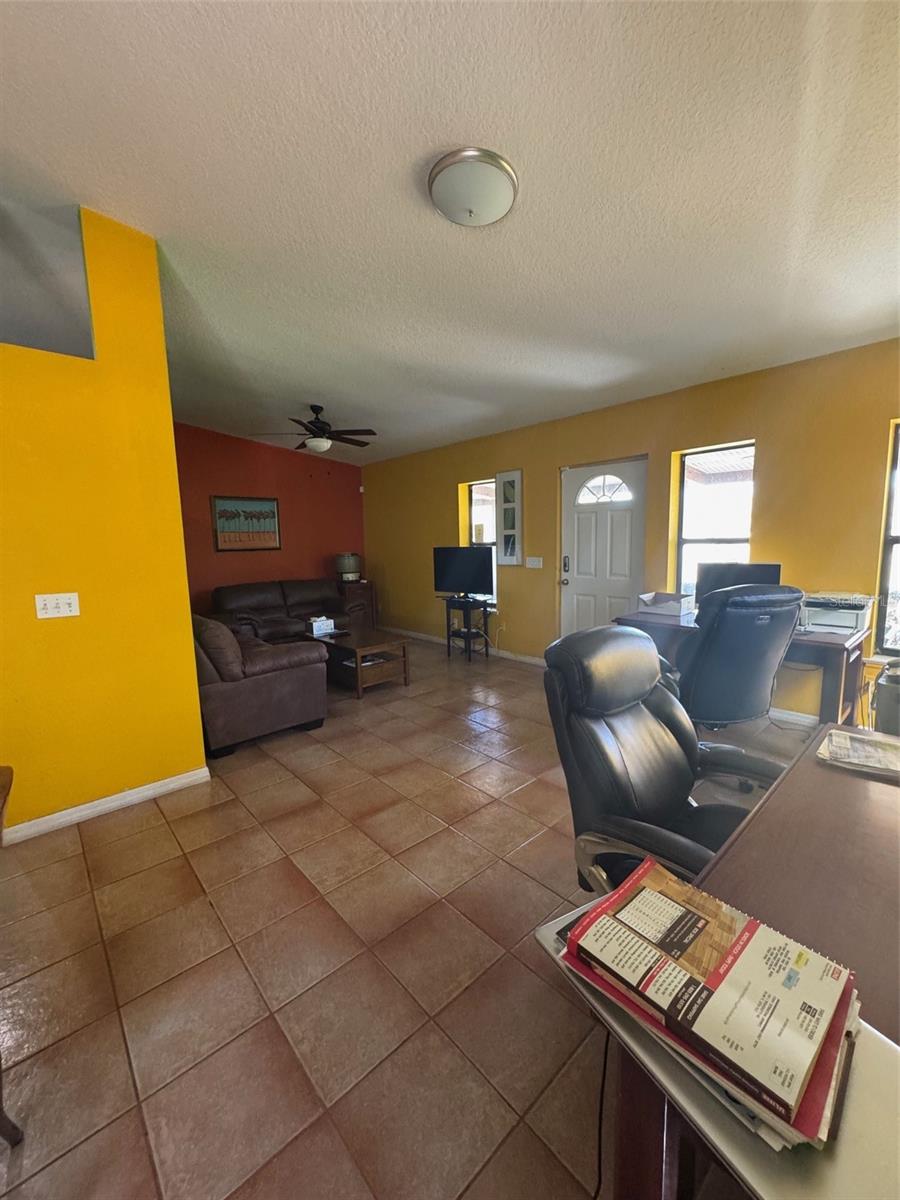 Image 27 of 41 For 1065 Massachusetts Avenue