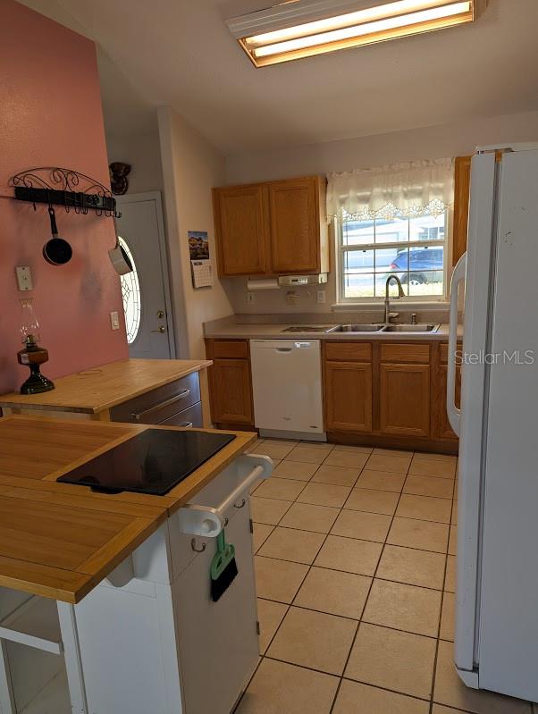 Image 16 of 47 For 108 Twin Lake Circle