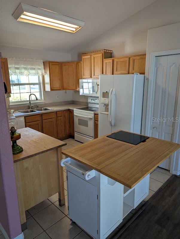 Image 19 of 47 For 108 Twin Lake Circle