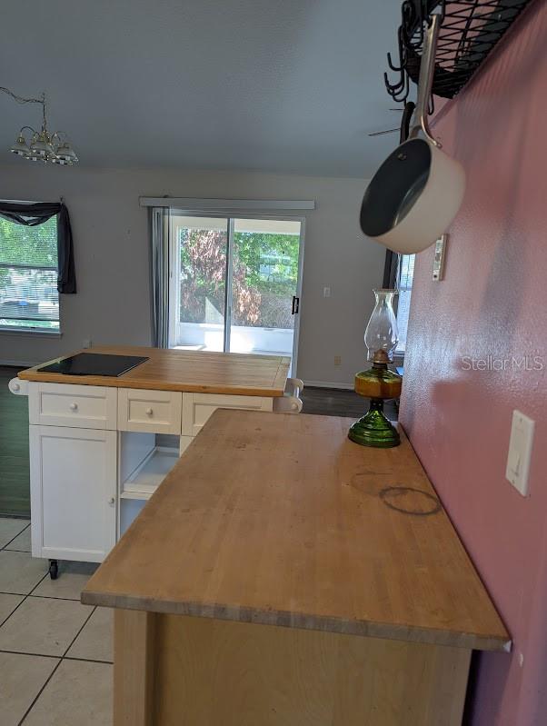 Image 22 of 47 For 108 Twin Lake Circle