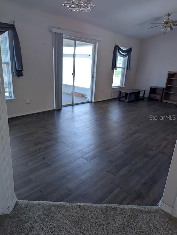 Image 24 of 47 For 108 Twin Lake Circle