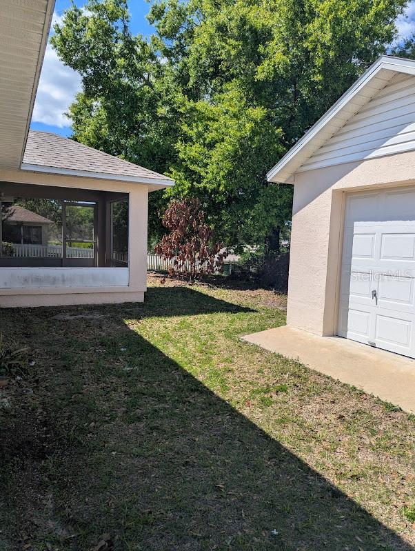 Image 38 of 47 For 108 Twin Lake Circle