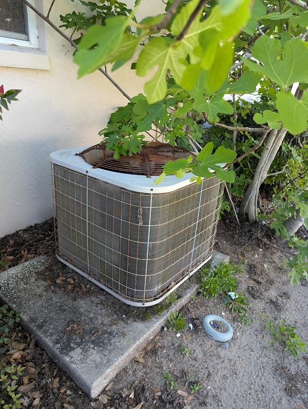 Image 45 of 47 For 108 Twin Lake Circle