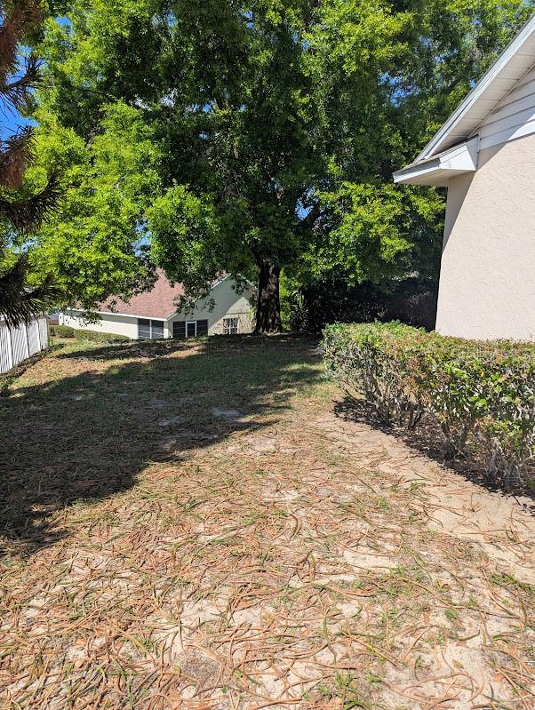 Image 7 of 47 For 108 Twin Lake Circle