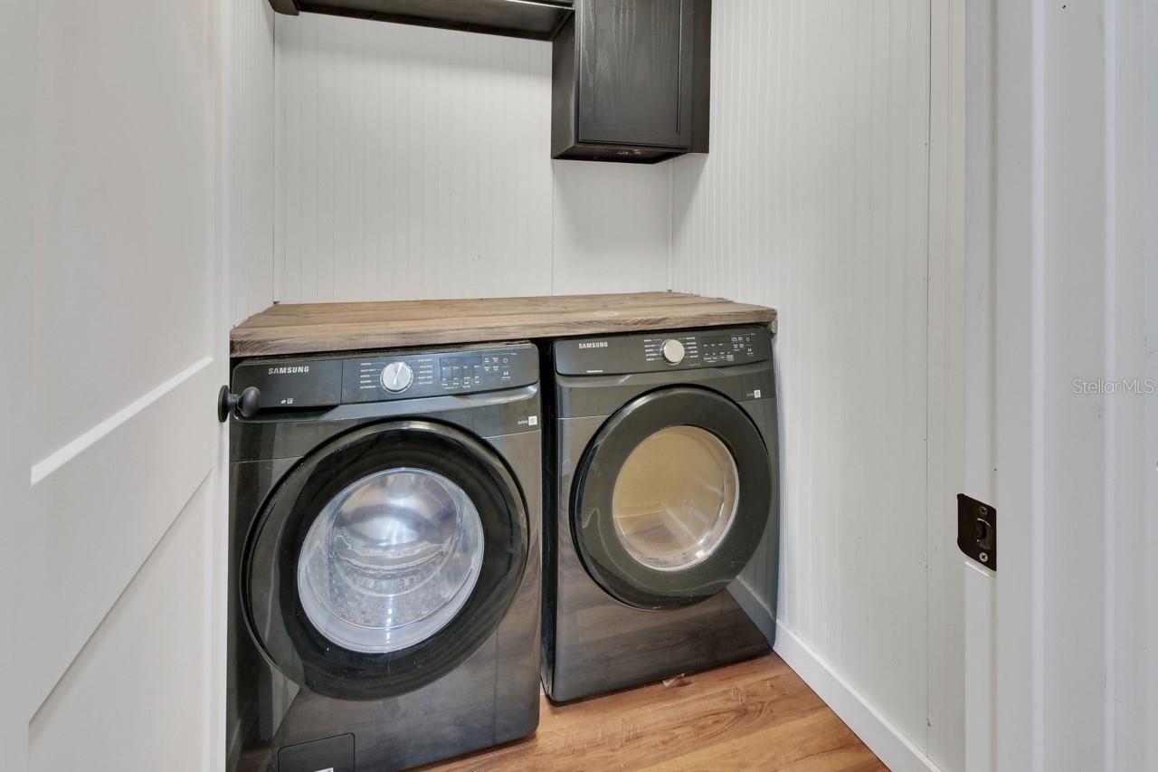 Image 11 of 24 For 133 Lucie Avenue