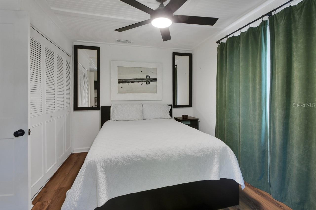 Image 12 of 24 For 133 Lucie Avenue