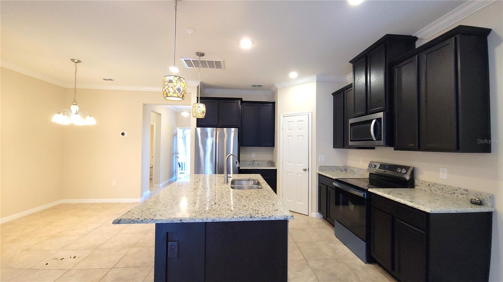 Image 15 of 42 For 8156 Wood Sage Drive