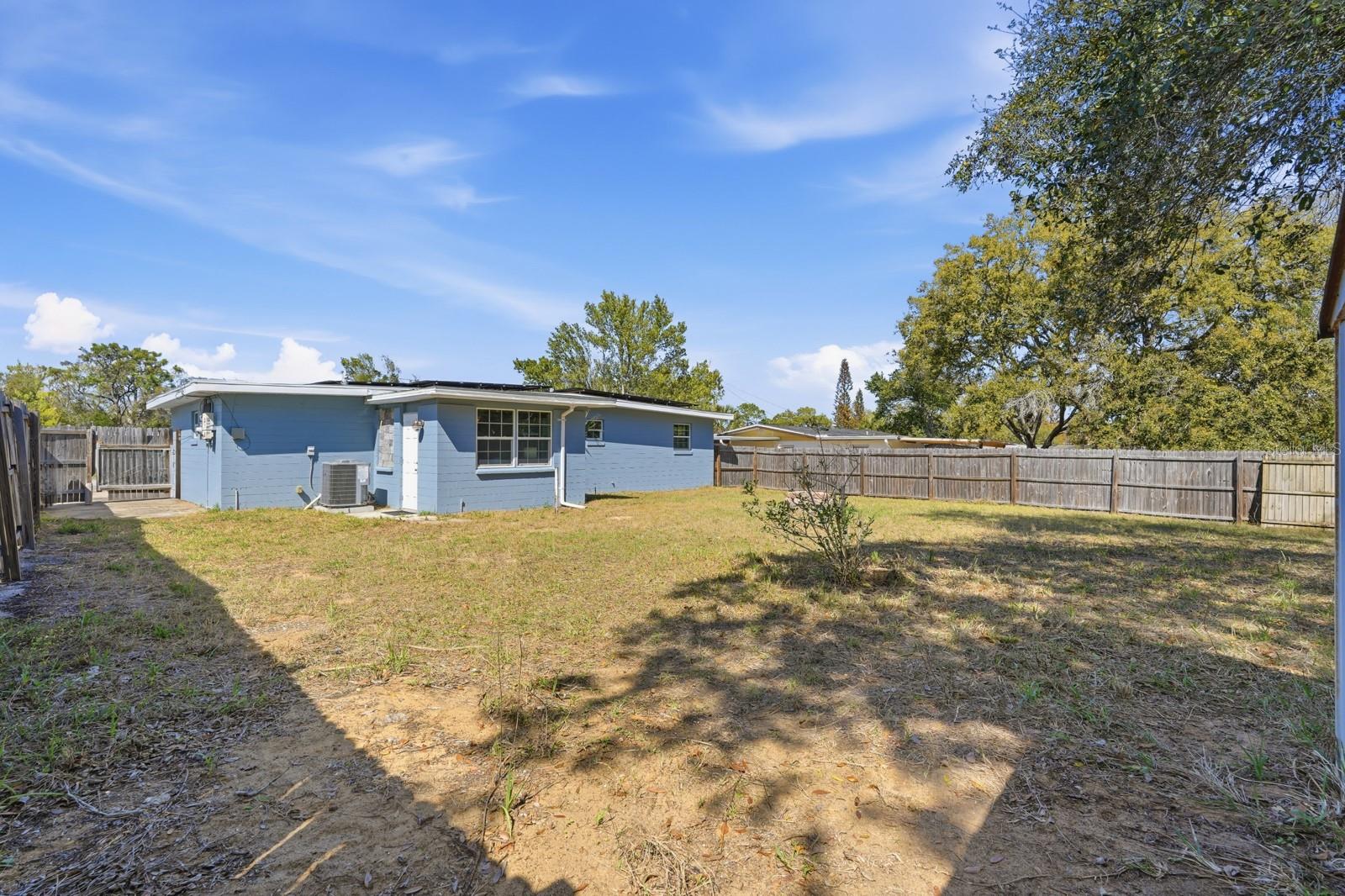 Image 25 of 44 For 1325 Ginsberg Drive