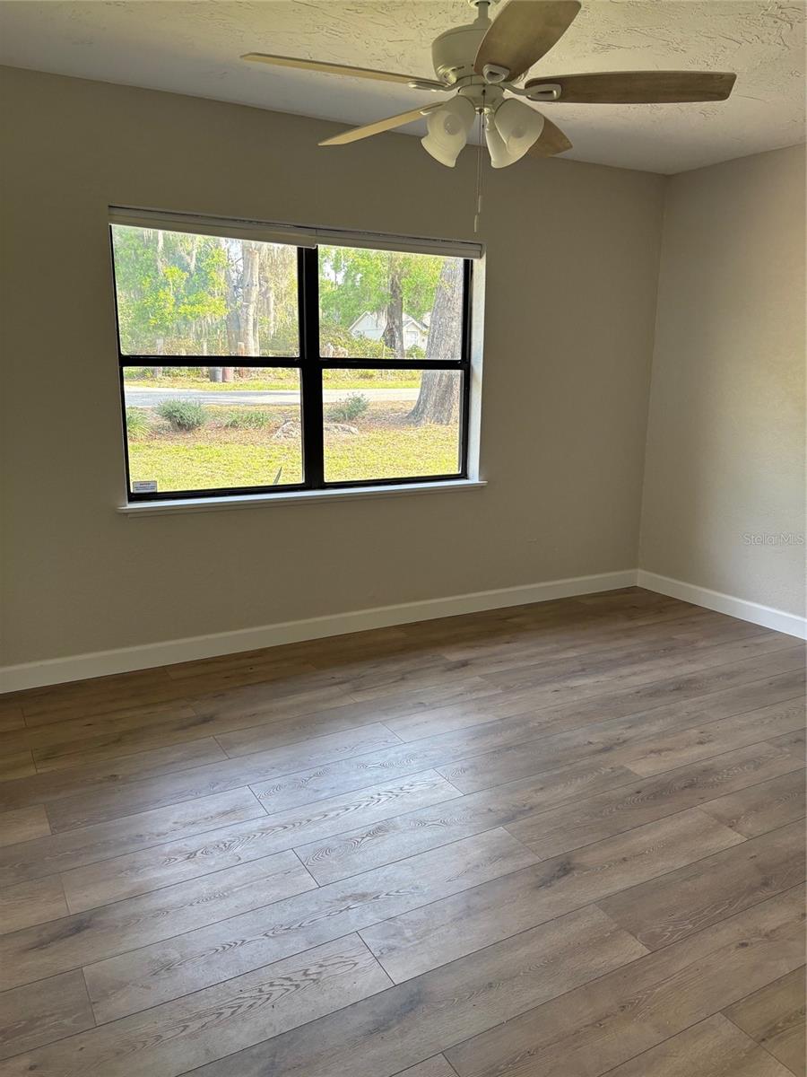 Image 4 of 21 For 312 Palmetto Avenue