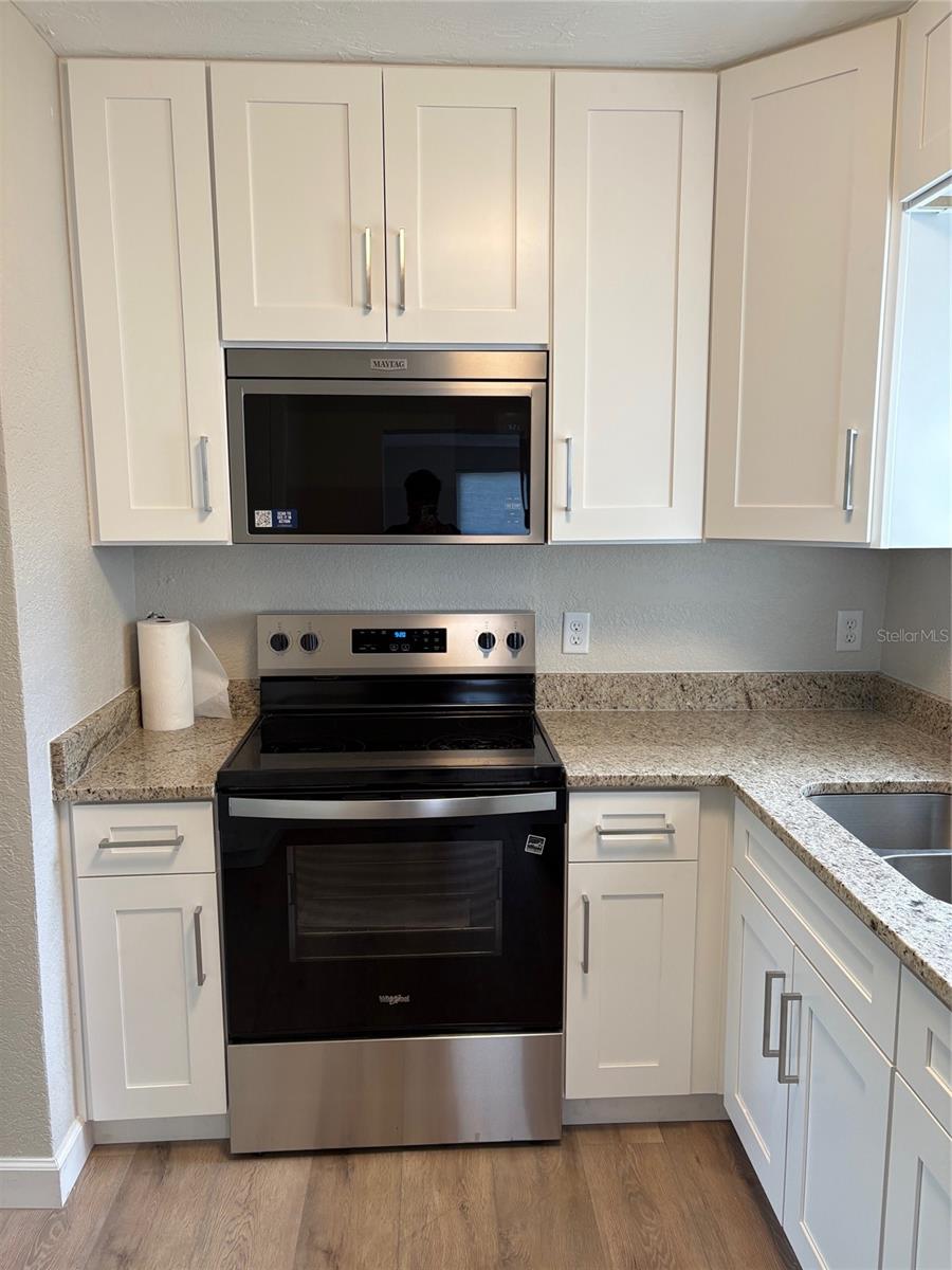 Image 7 of 21 For 312 Palmetto Avenue