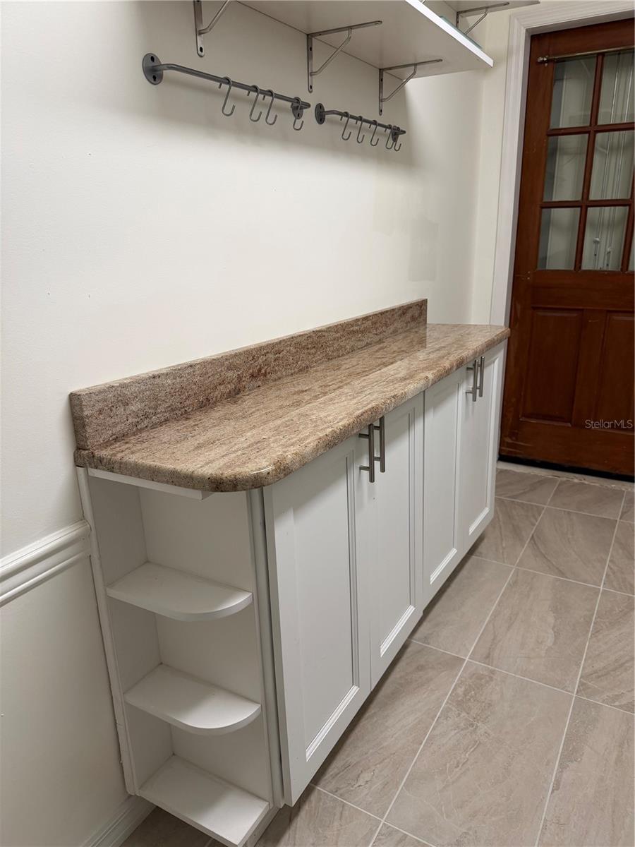 Image 11 of 22 For 787 Flamingo Drive B