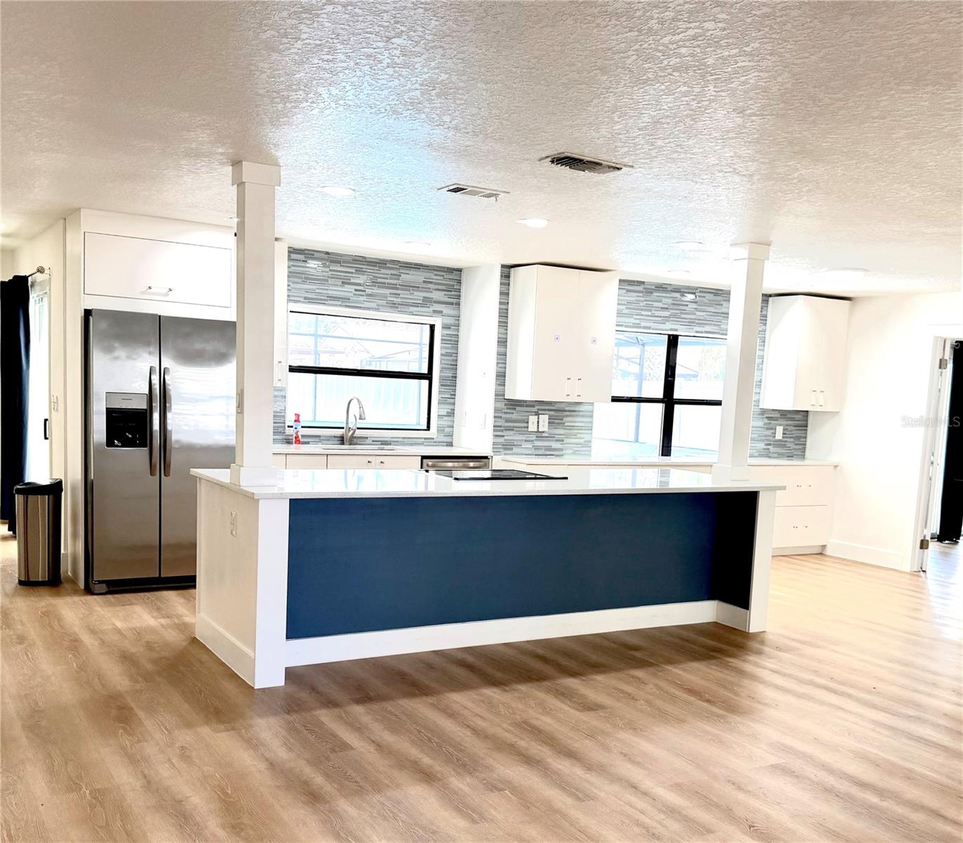 Image 3 of 13 For 1325 Mollie Road