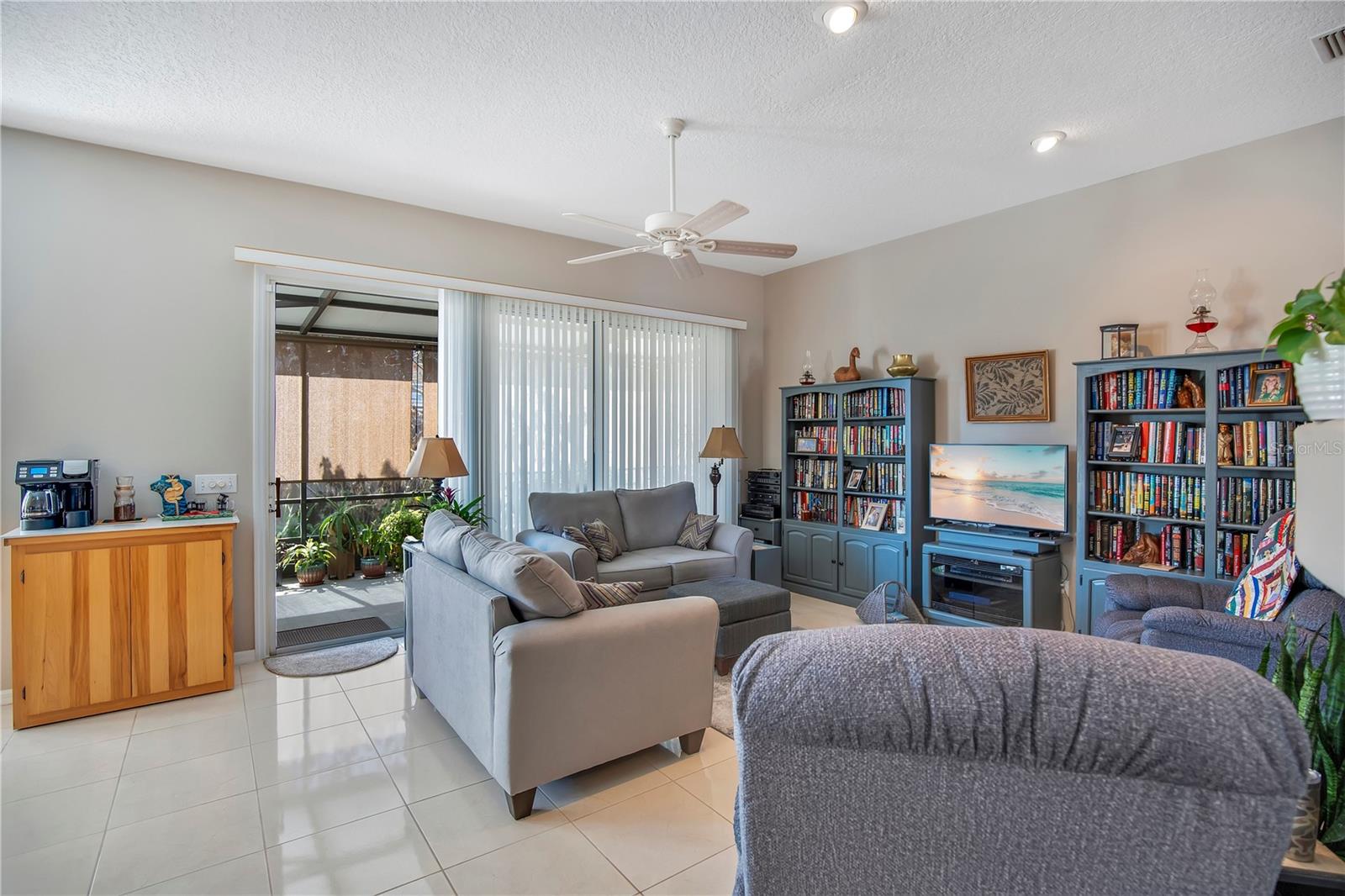 Image 11 of 37 For 5 King Edward Drive