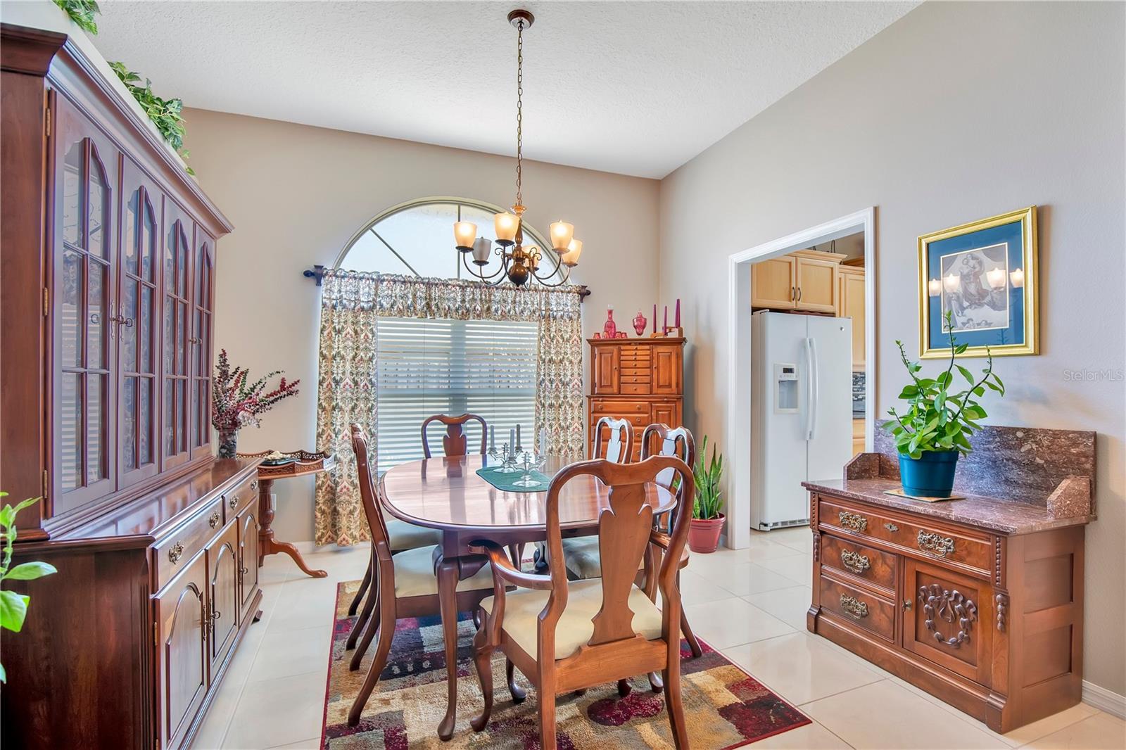 Image 9 of 37 For 5 King Edward Drive