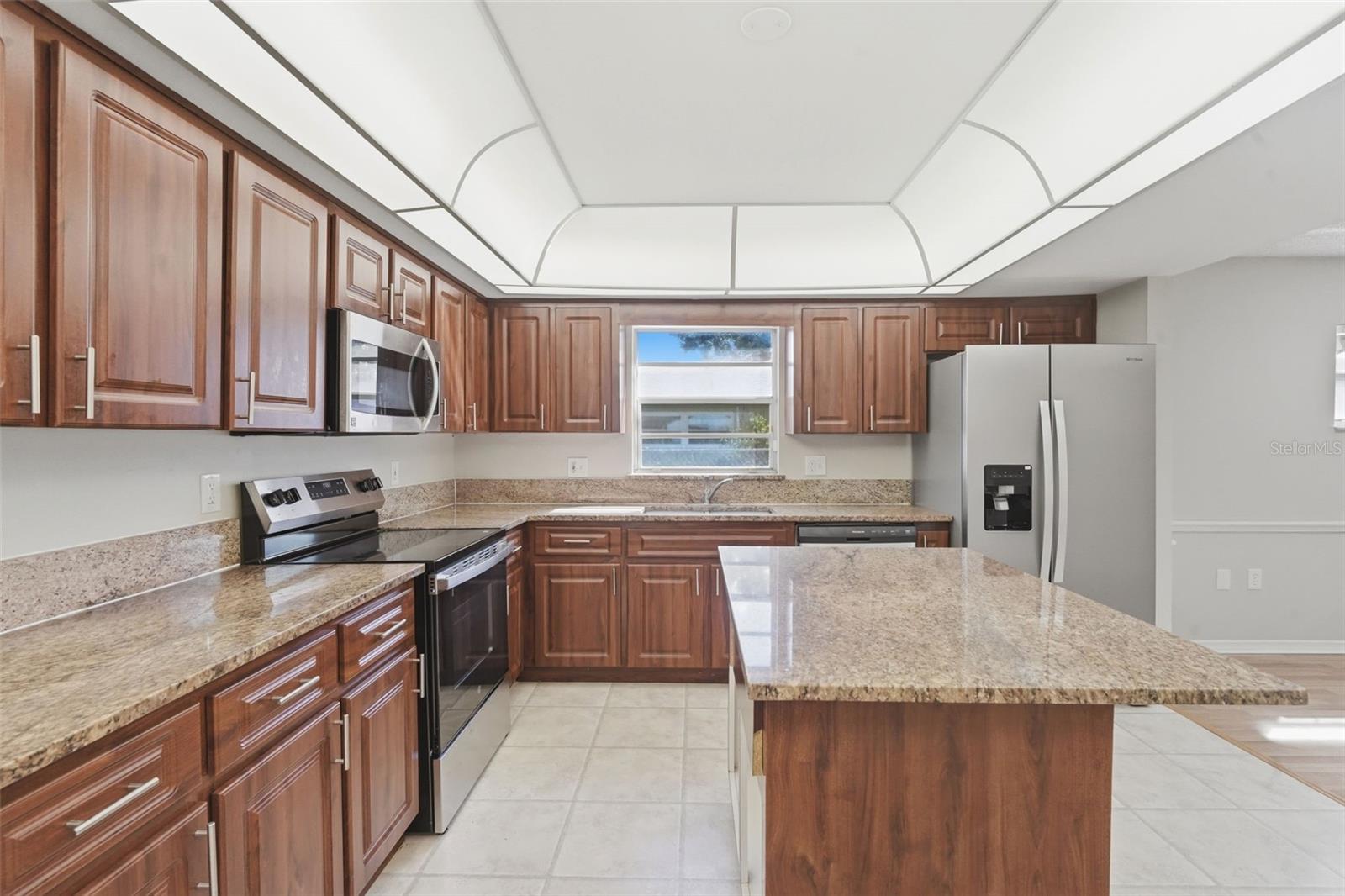 Image 16 of 60 For 1608 Patton Avenue