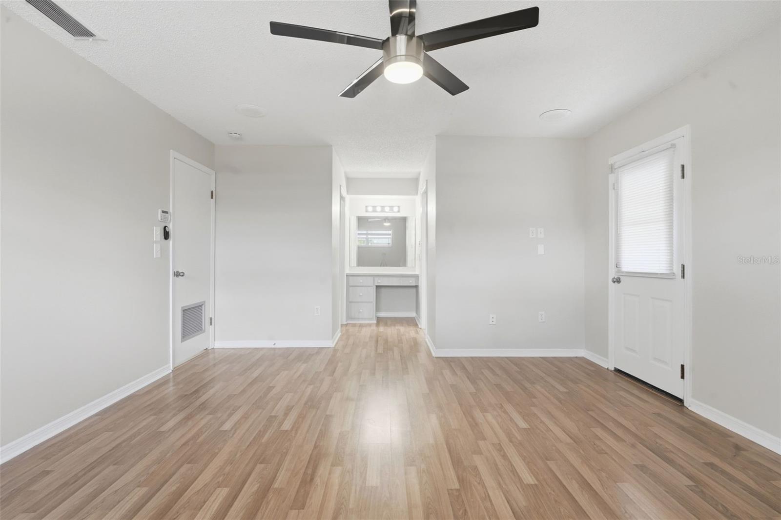 Image 32 of 60 For 1608 Patton Avenue