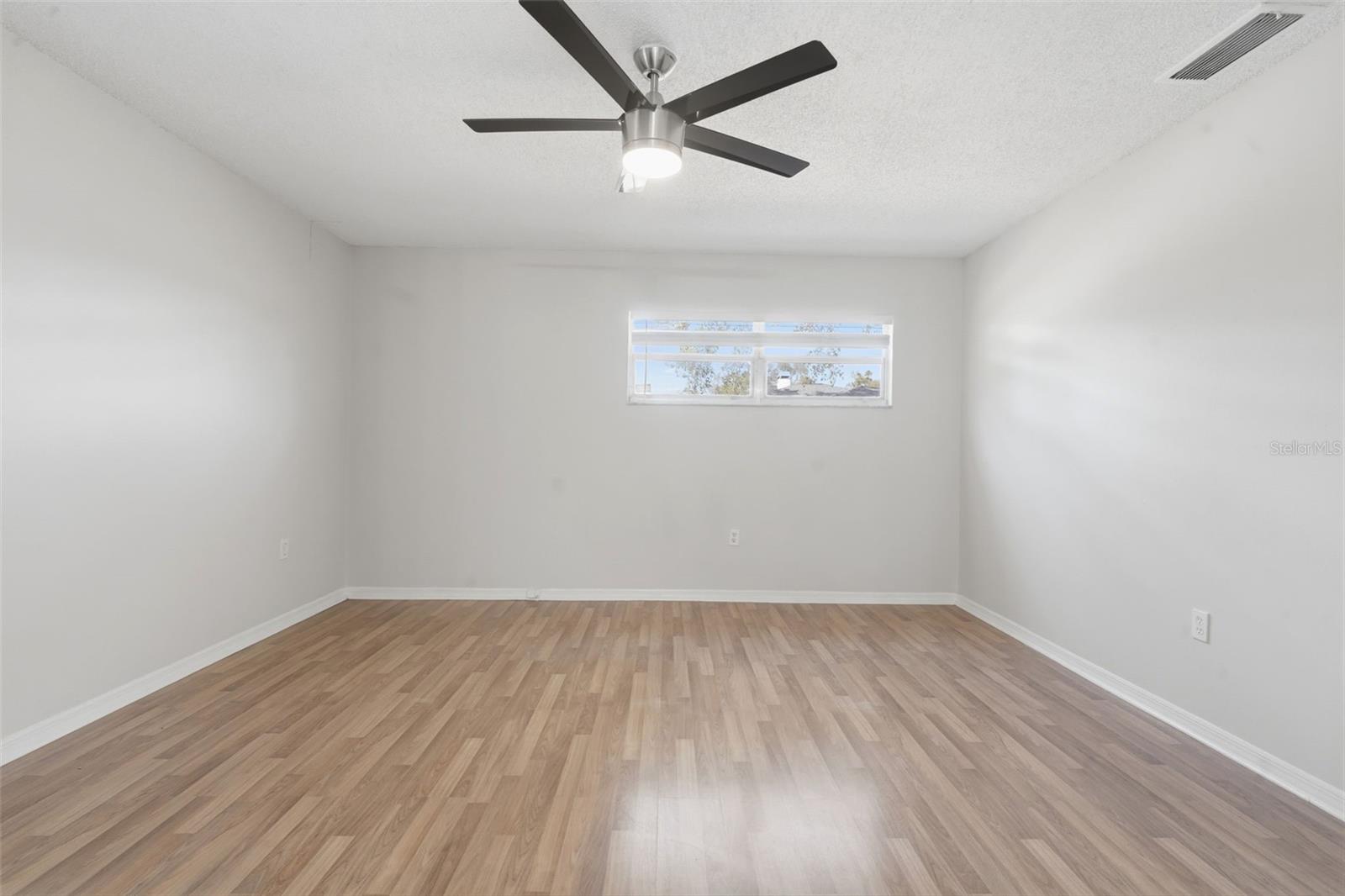 Image 34 of 60 For 1608 Patton Avenue