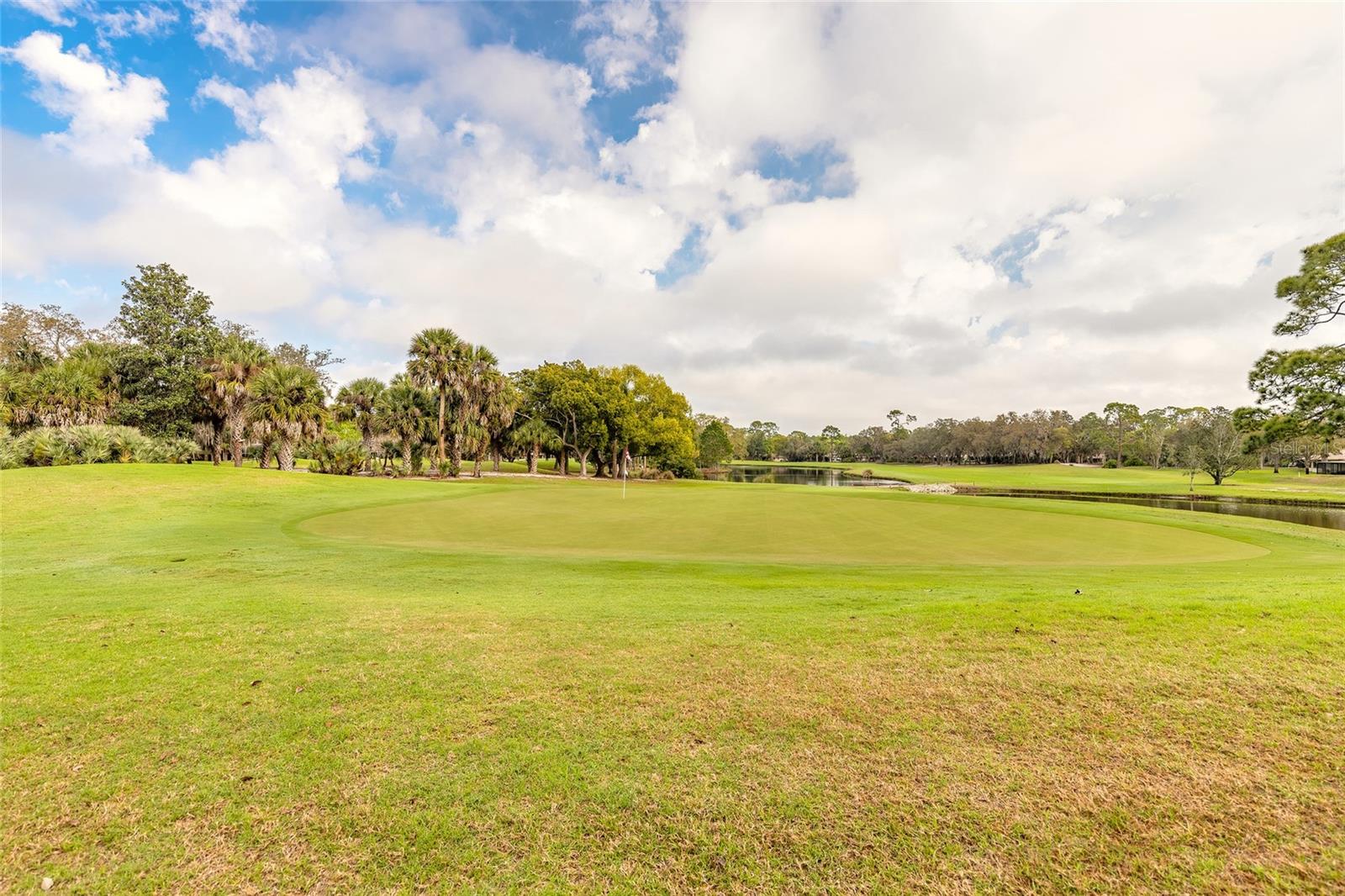 Image 32 of 46 For 148 Turnberry Circle