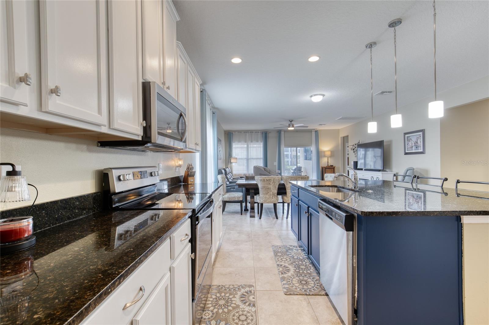 Image 13 of 62 For 5439 Estero Loop