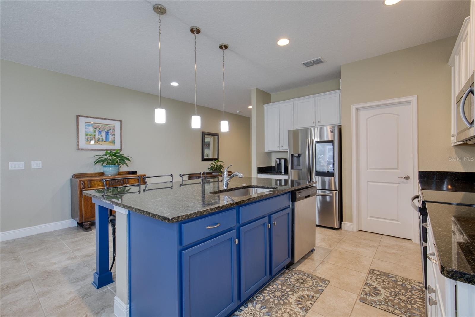 Image 16 of 62 For 5439 Estero Loop