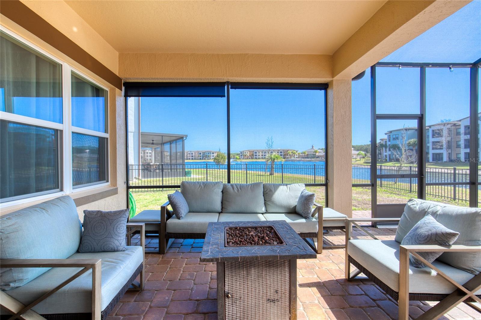 Image 40 of 62 For 5439 Estero Loop