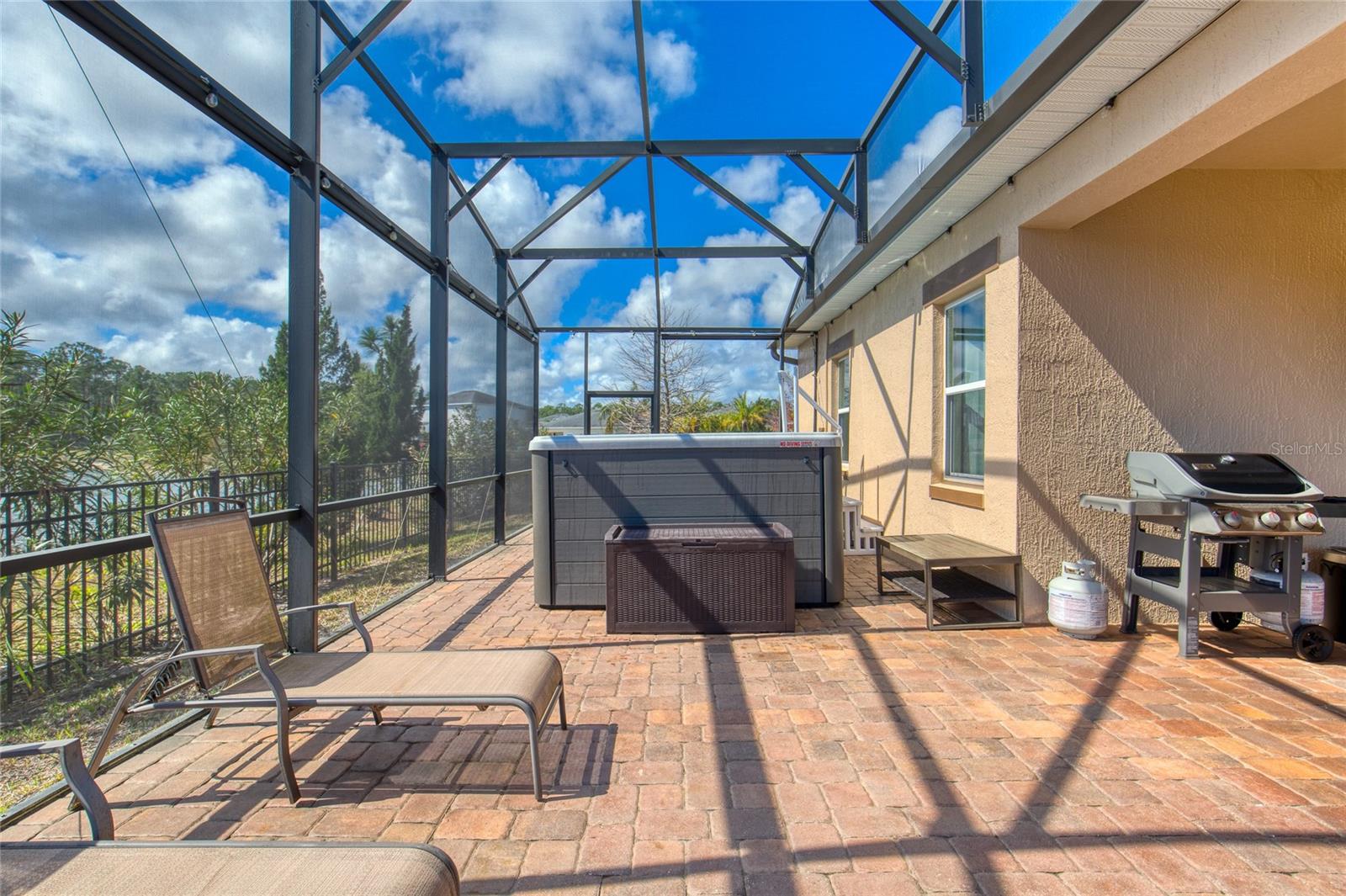 Image 43 of 62 For 5439 Estero Loop