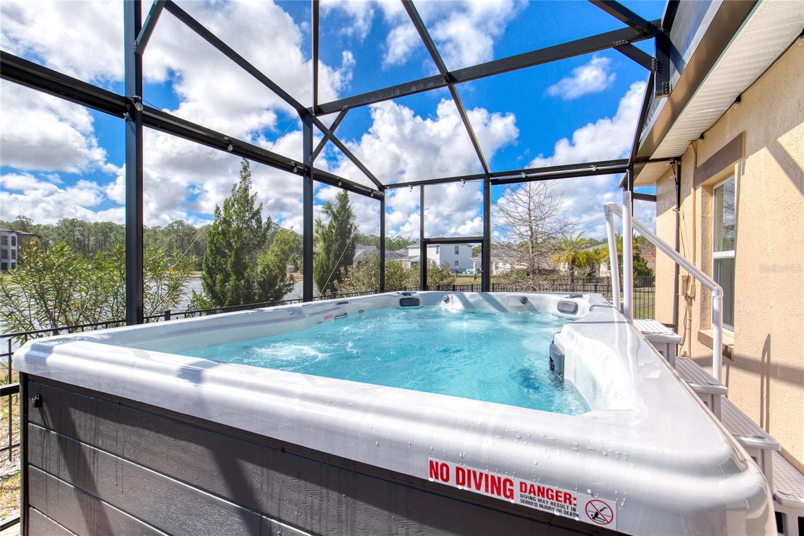 Image 44 of 62 For 5439 Estero Loop