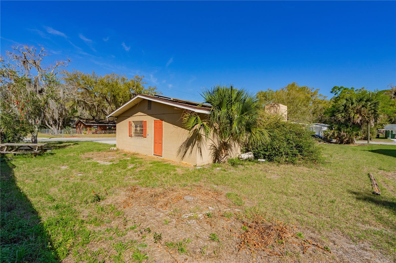 Image 8 of 42 For 805 Stone Street