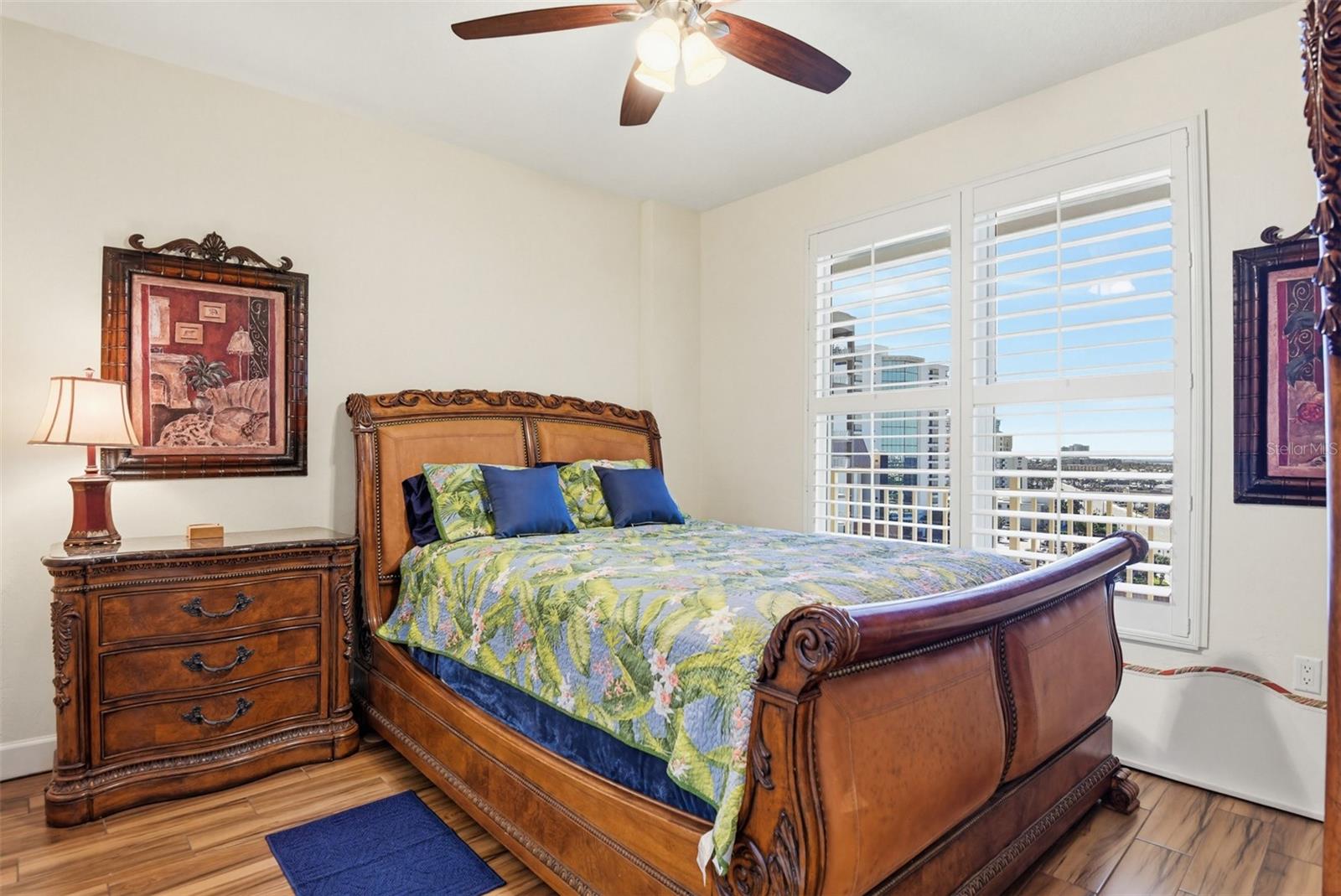 Listing photo id 20 for 2403 Atlantic Avenue 811