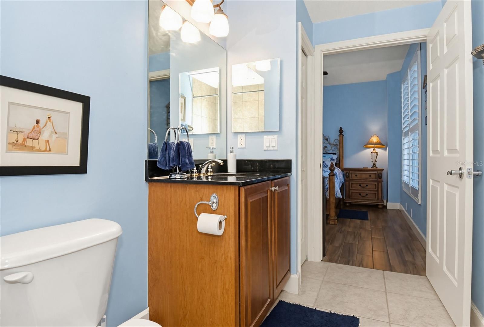 Listing photo id 22 for 2403 Atlantic Avenue 811