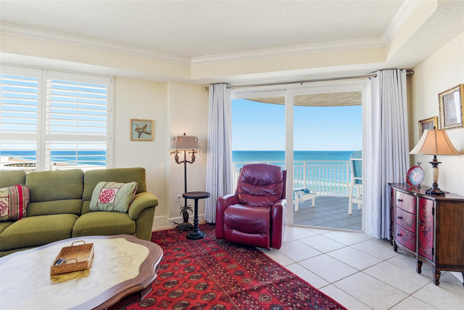 Listing photo id 1 for 2403 Atlantic Avenue 811
