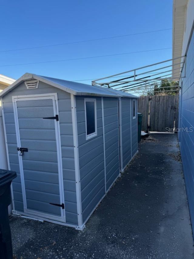 Image 11 of 13 For 2319 Elon Drive