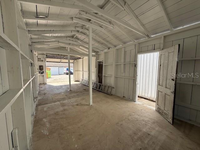 Image 3 of 5 For 323 Delaware Avenue 3