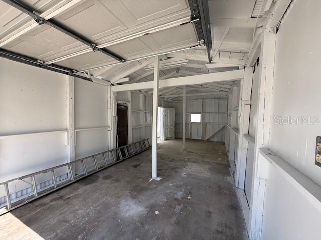 Image 4 of 5 For 323 Delaware Avenue 3