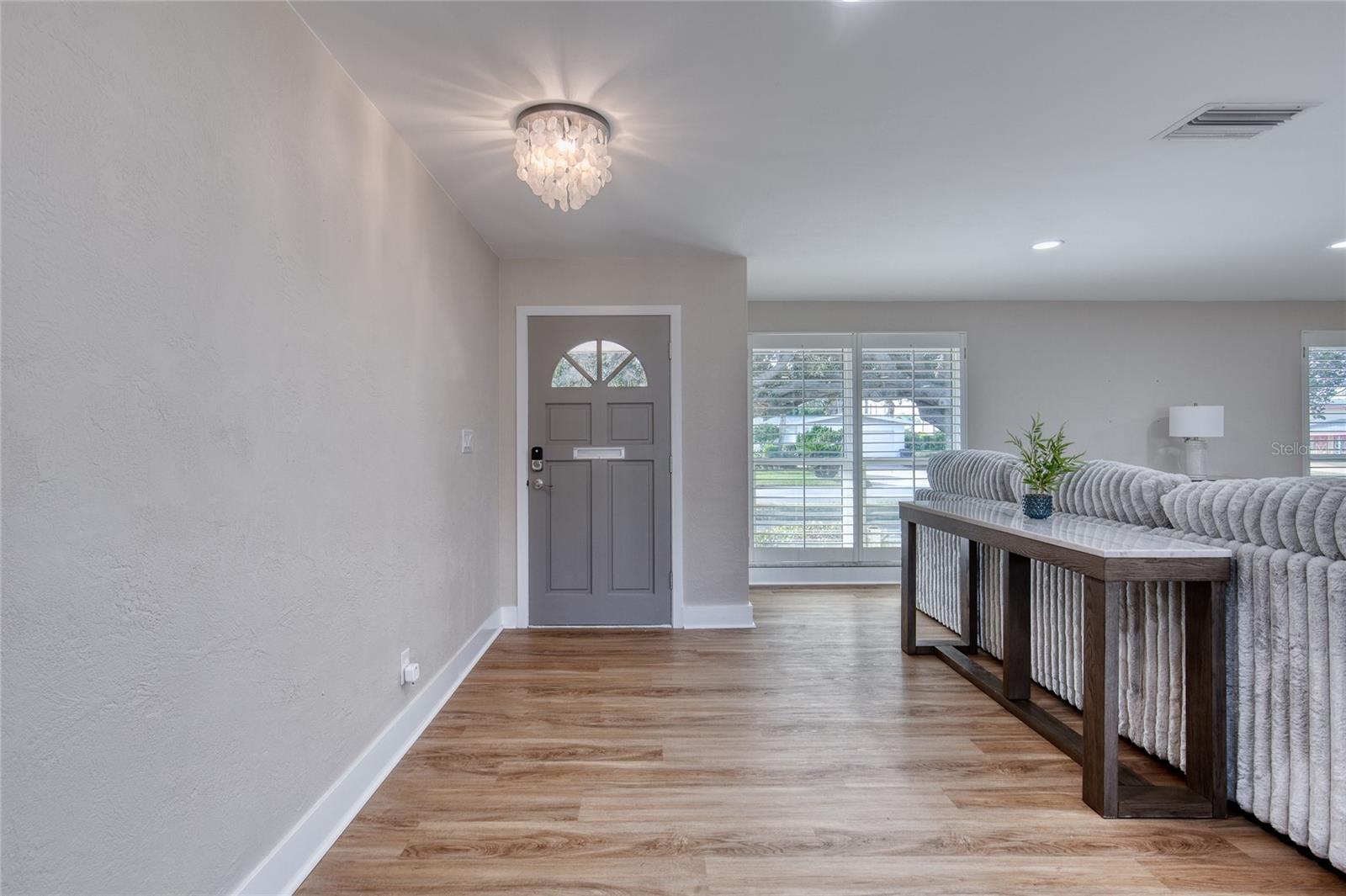 Image 13 of 79 For 2614 Peninsula Drive