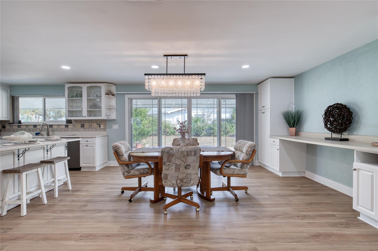 Image 30 of 79 For 2614 Peninsula Drive