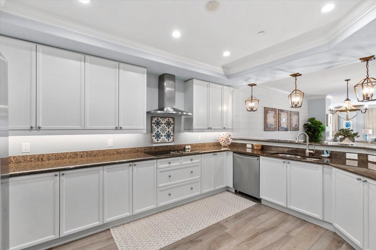 Image 22 of 64 For 2515 Atlantic Avenue 1105