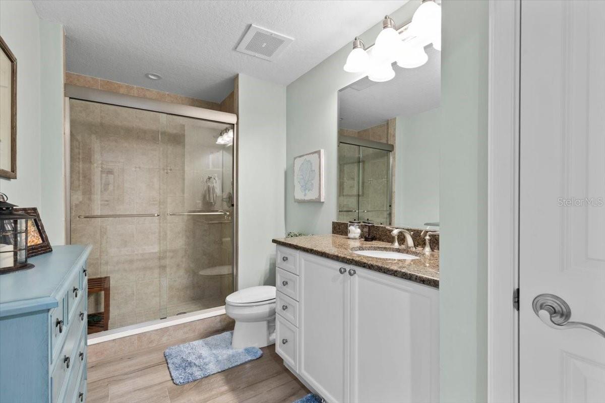 Image 37 of 64 For 2515 Atlantic Avenue 1105