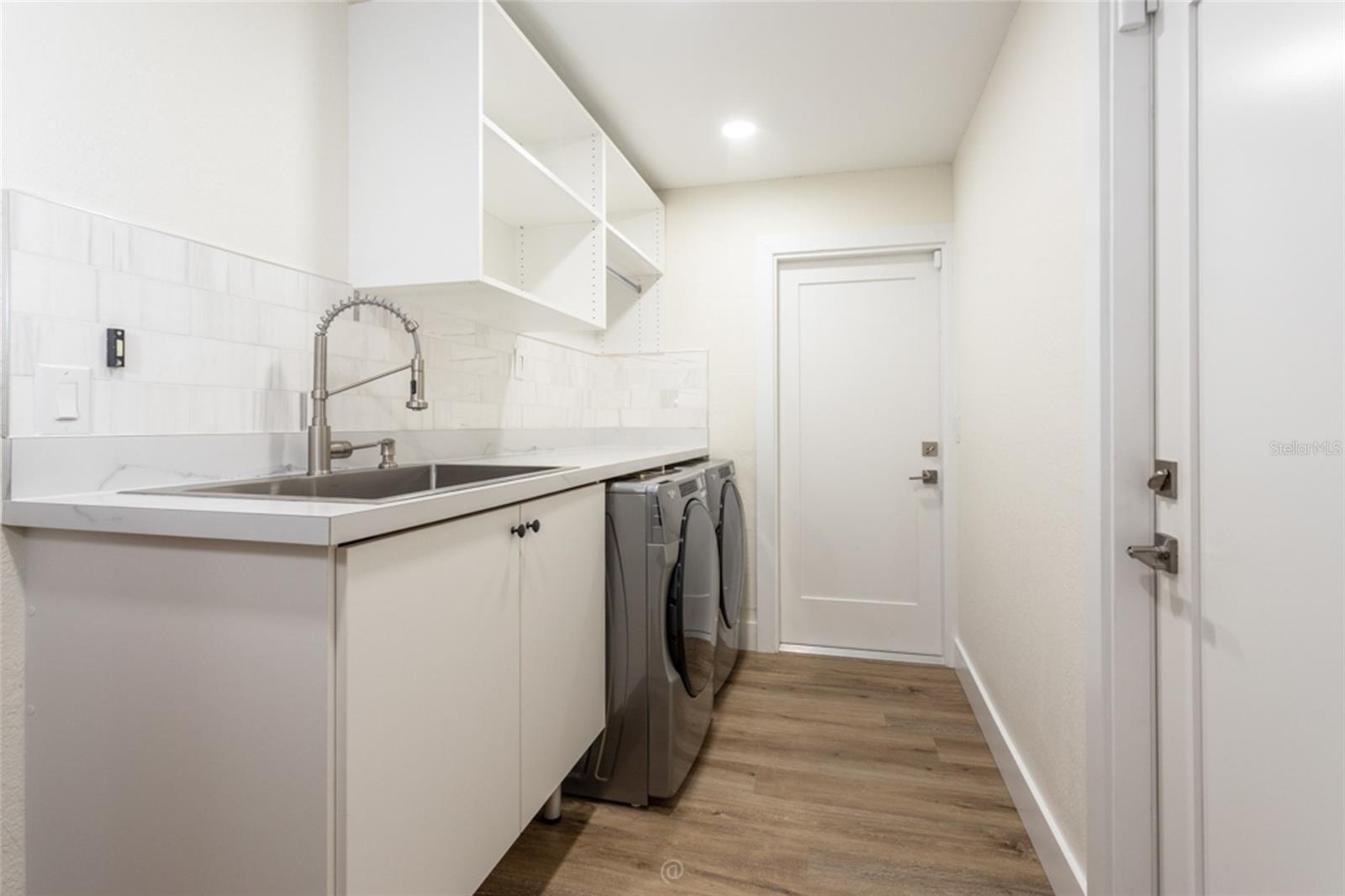 Image 26 of 44 For 4 Sea Hawk Drive