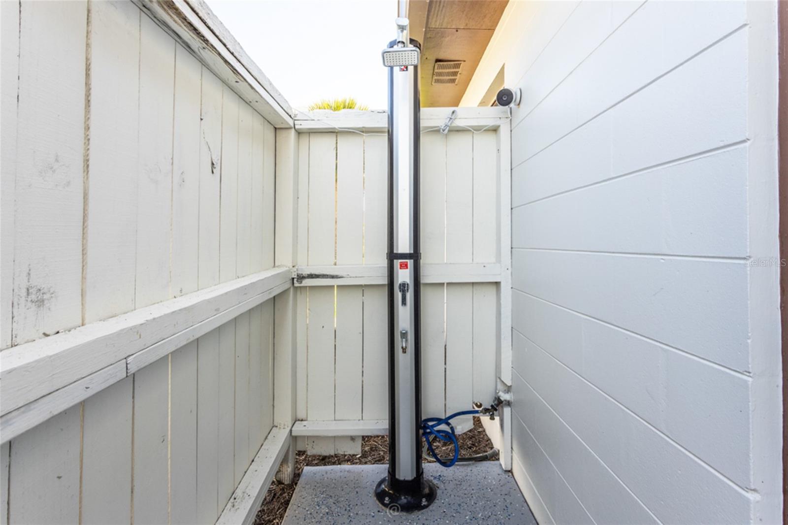 Image 28 of 44 For 4 Sea Hawk Drive