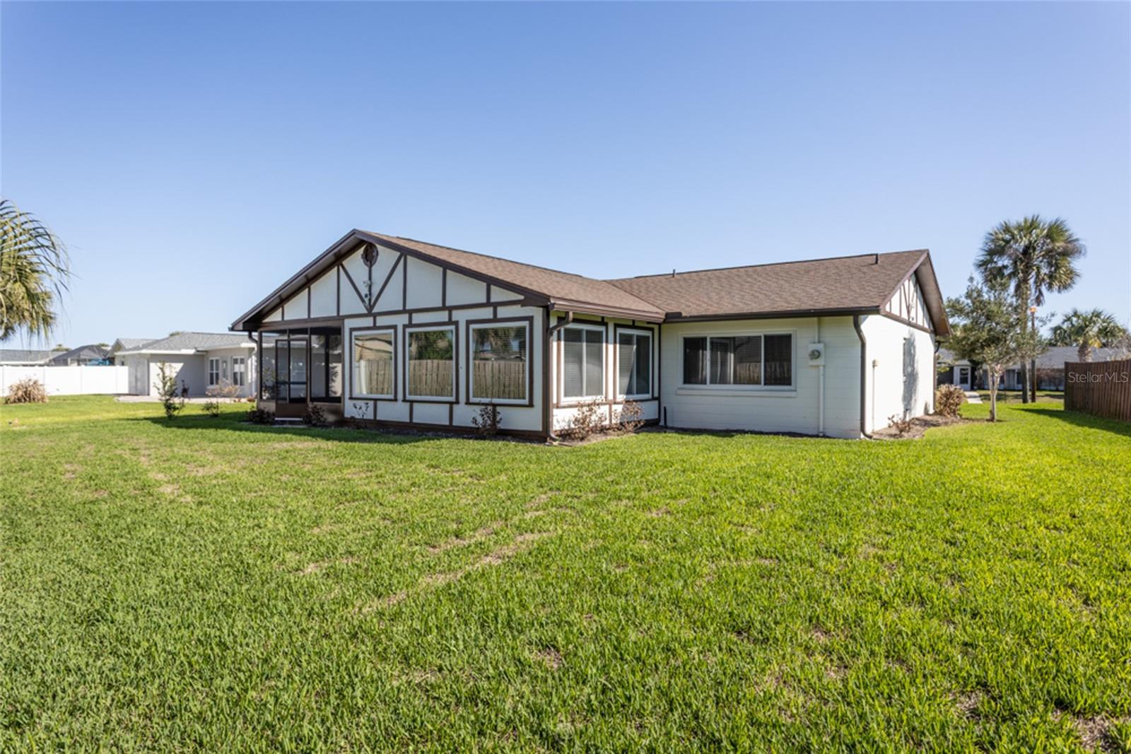 Image 4 of 44 For 4 Sea Hawk Drive