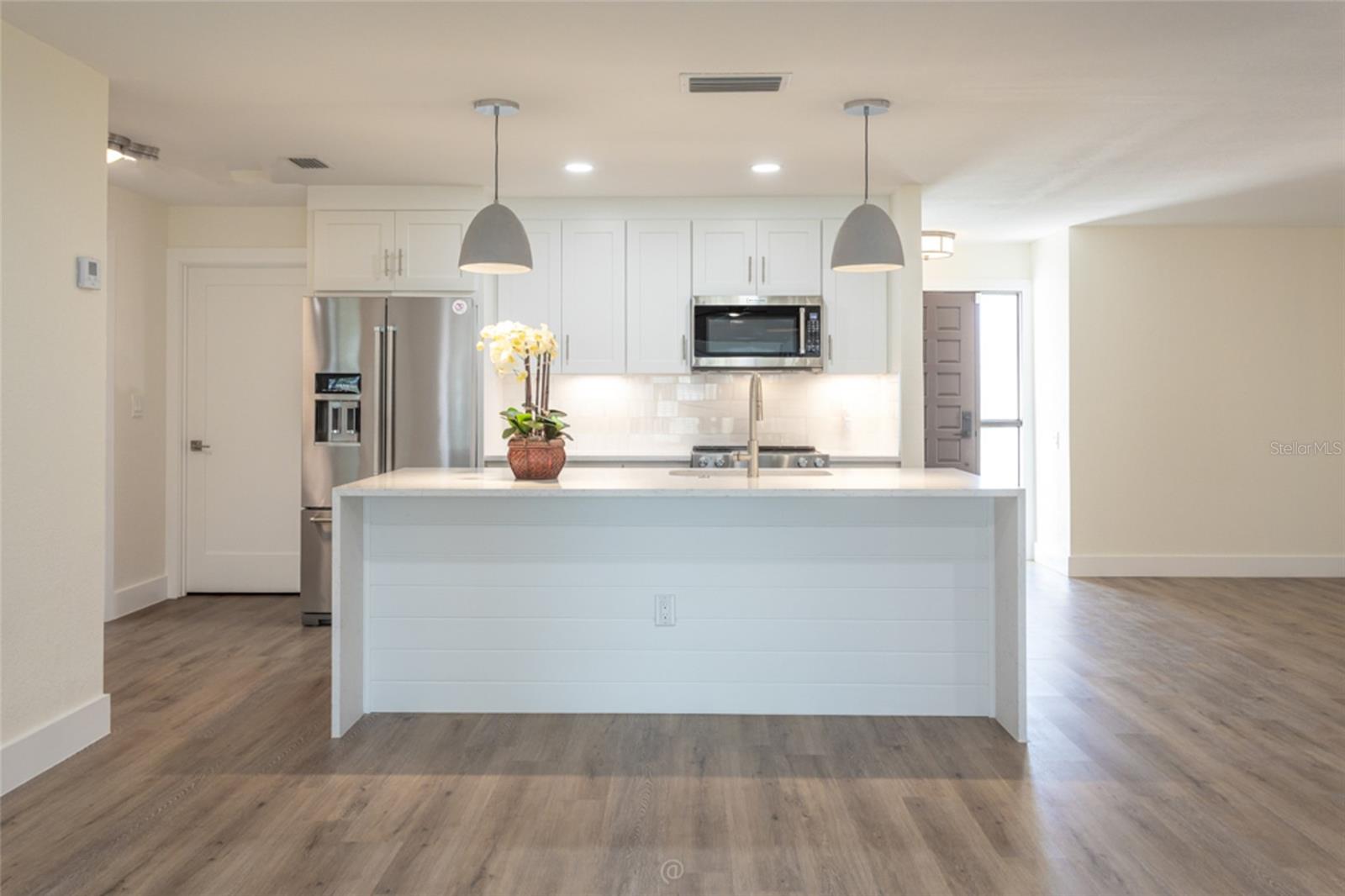 Image 6 of 44 For 4 Sea Hawk Drive