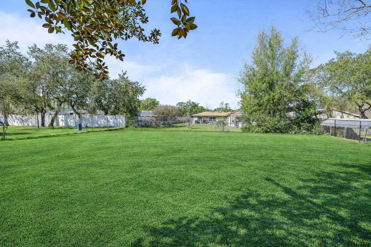 Image 32 of 38 For 1380 2nd Avenue