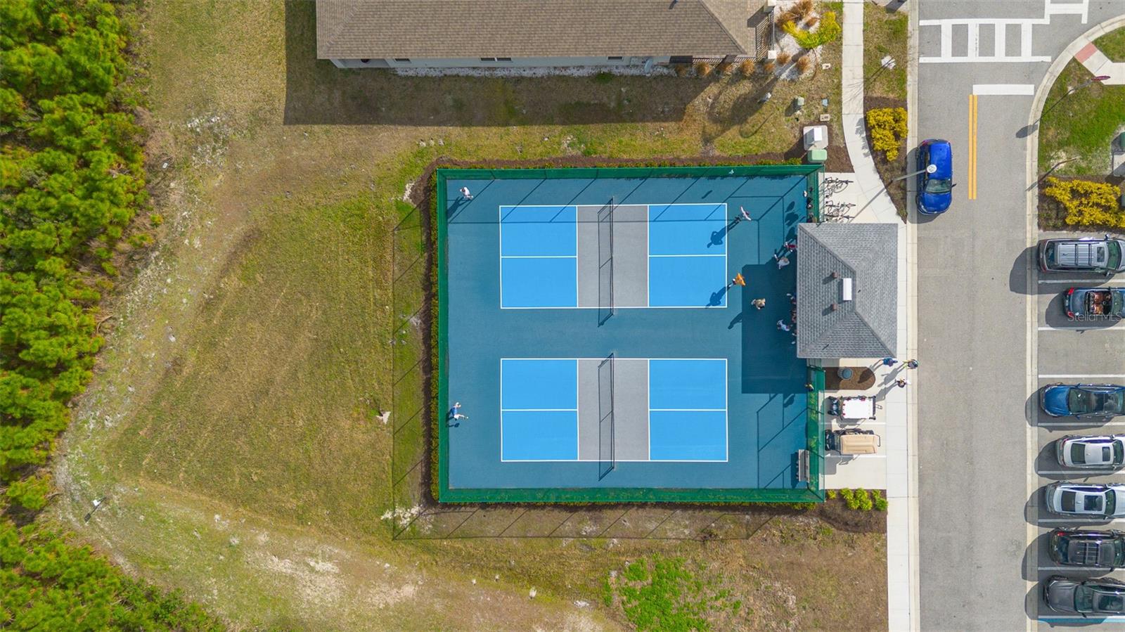 Image 27 of 31 For 365 Caryota Court