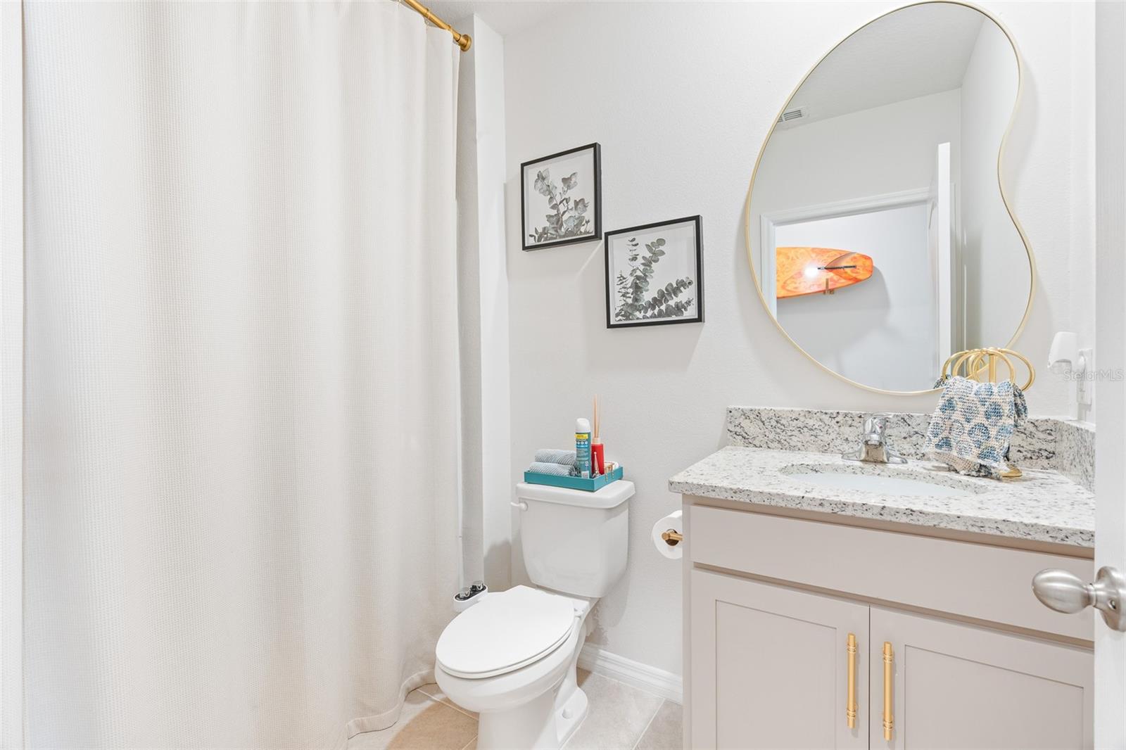 Image 6 of 31 For 365 Caryota Court