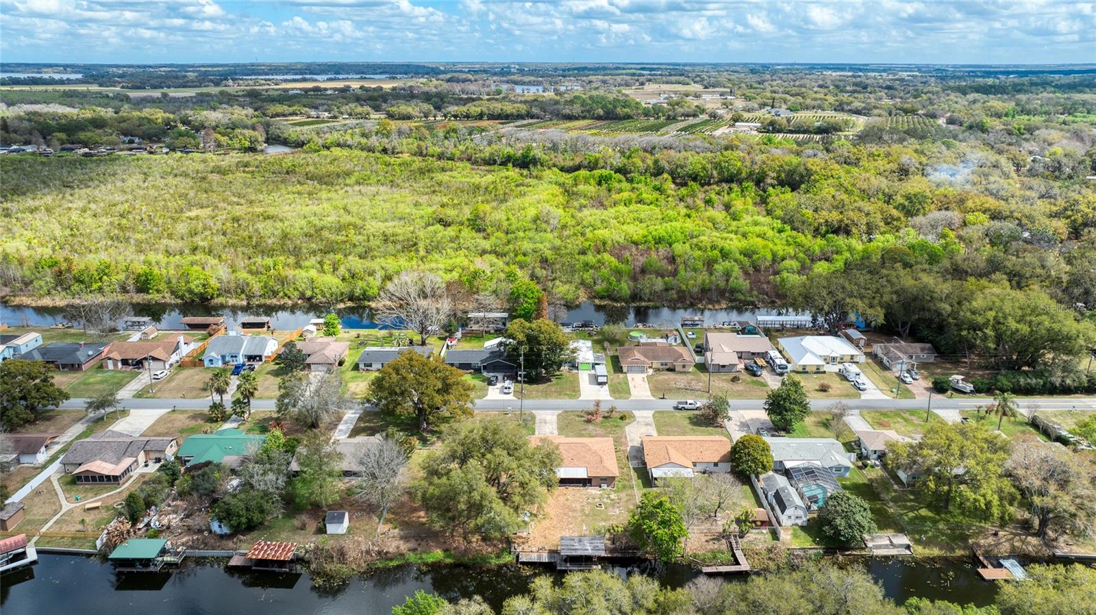 Image 15 of 28 For 27727 Lois Drive