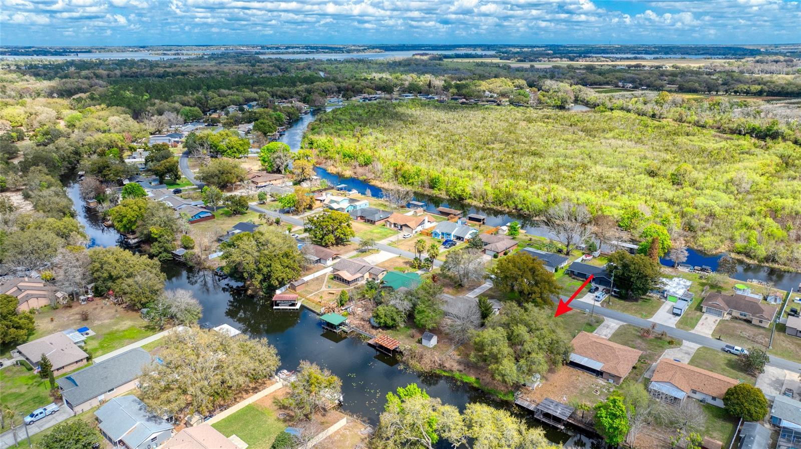 Image 18 of 28 For 27727 Lois Drive