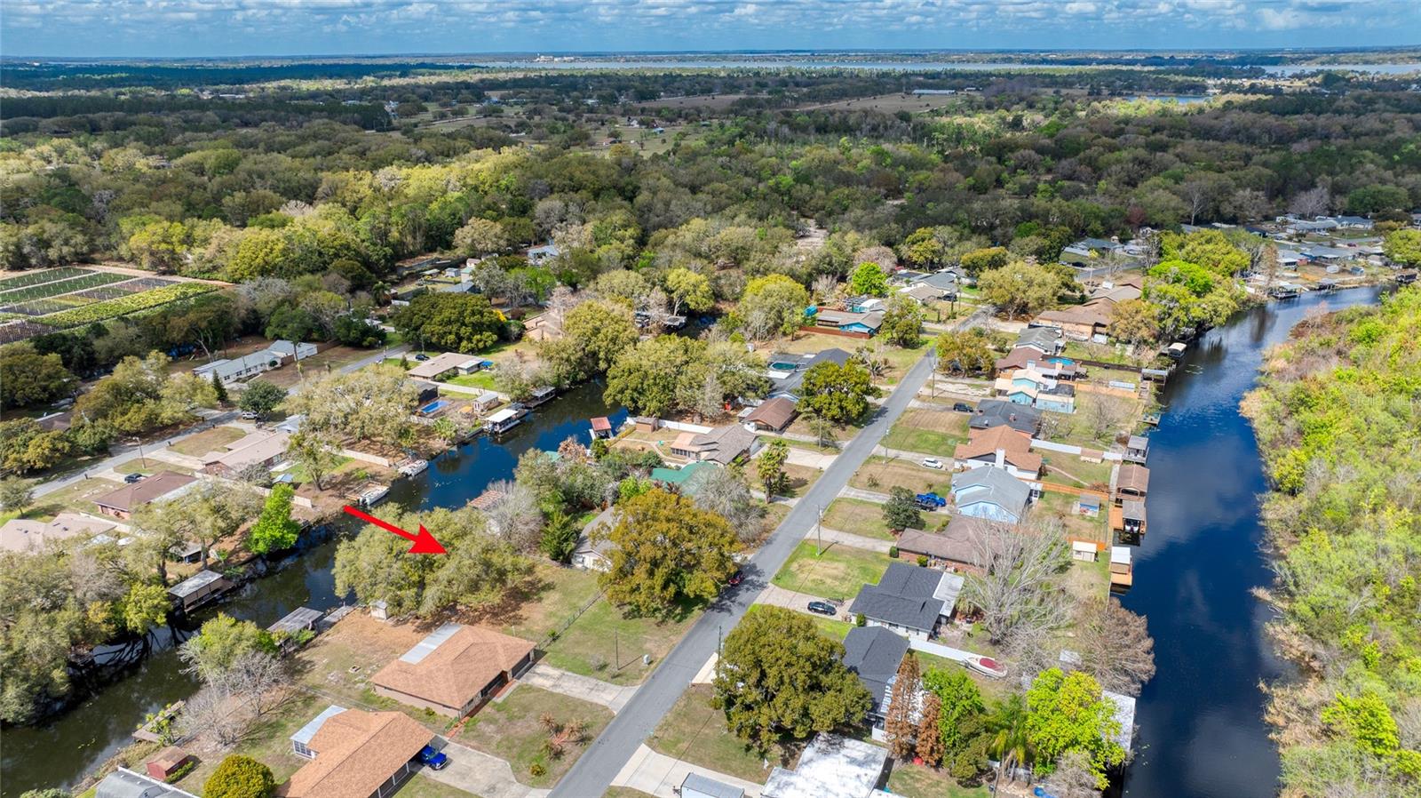 Image 26 of 28 For 27727 Lois Drive